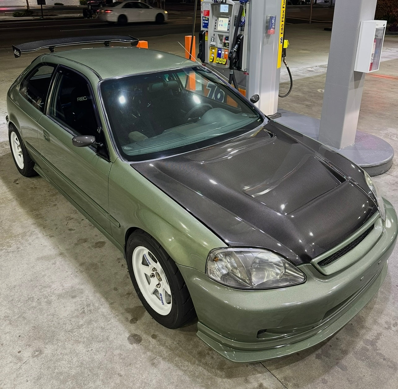 Js T/T hood 99-00 Civic